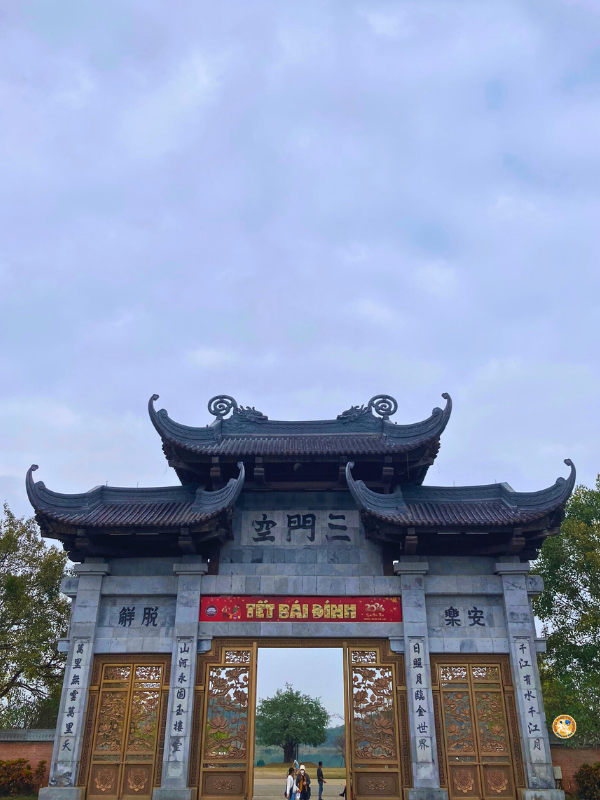 Bai Dinh Temple 三空門