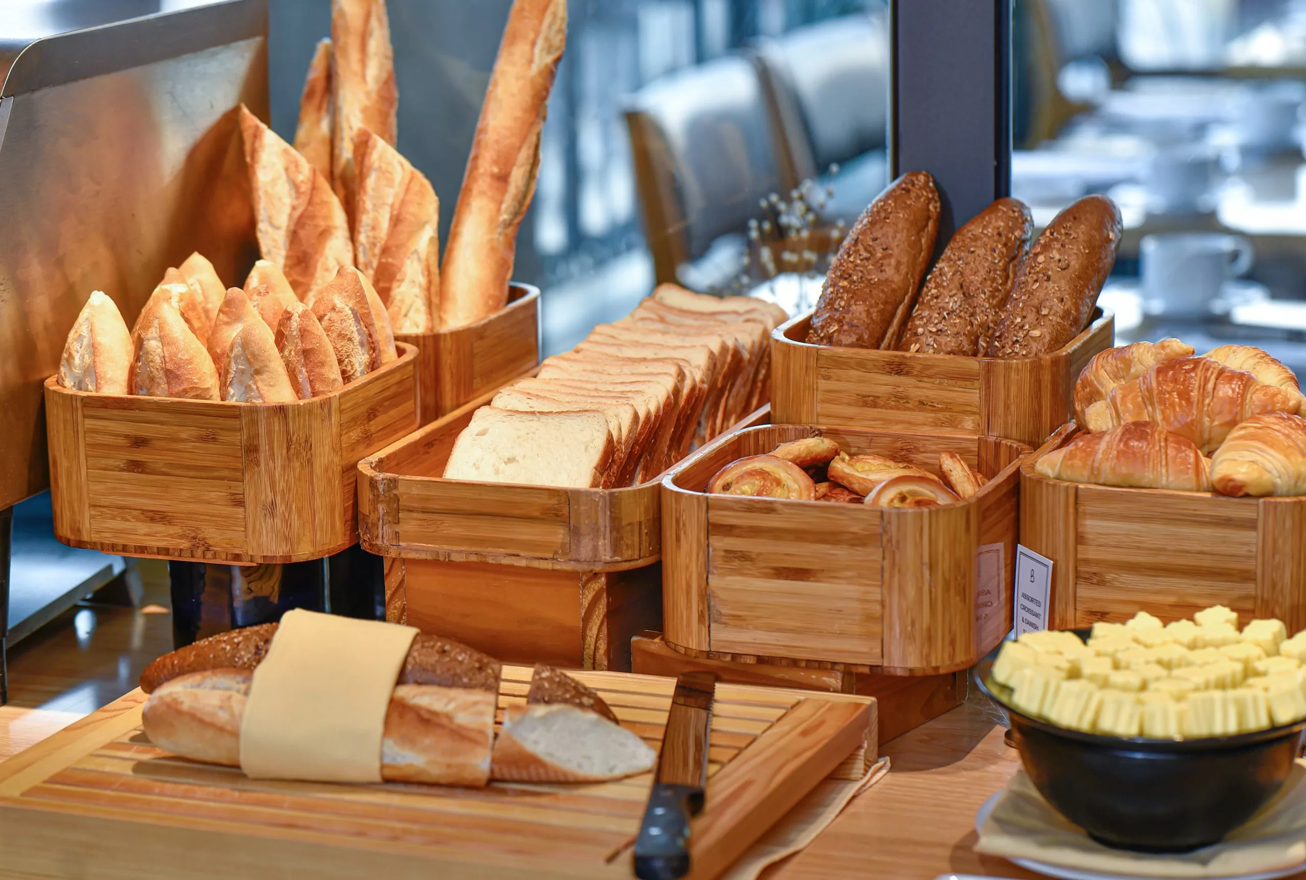 河內住宿: Bespoke Trendy Hotel Buffet